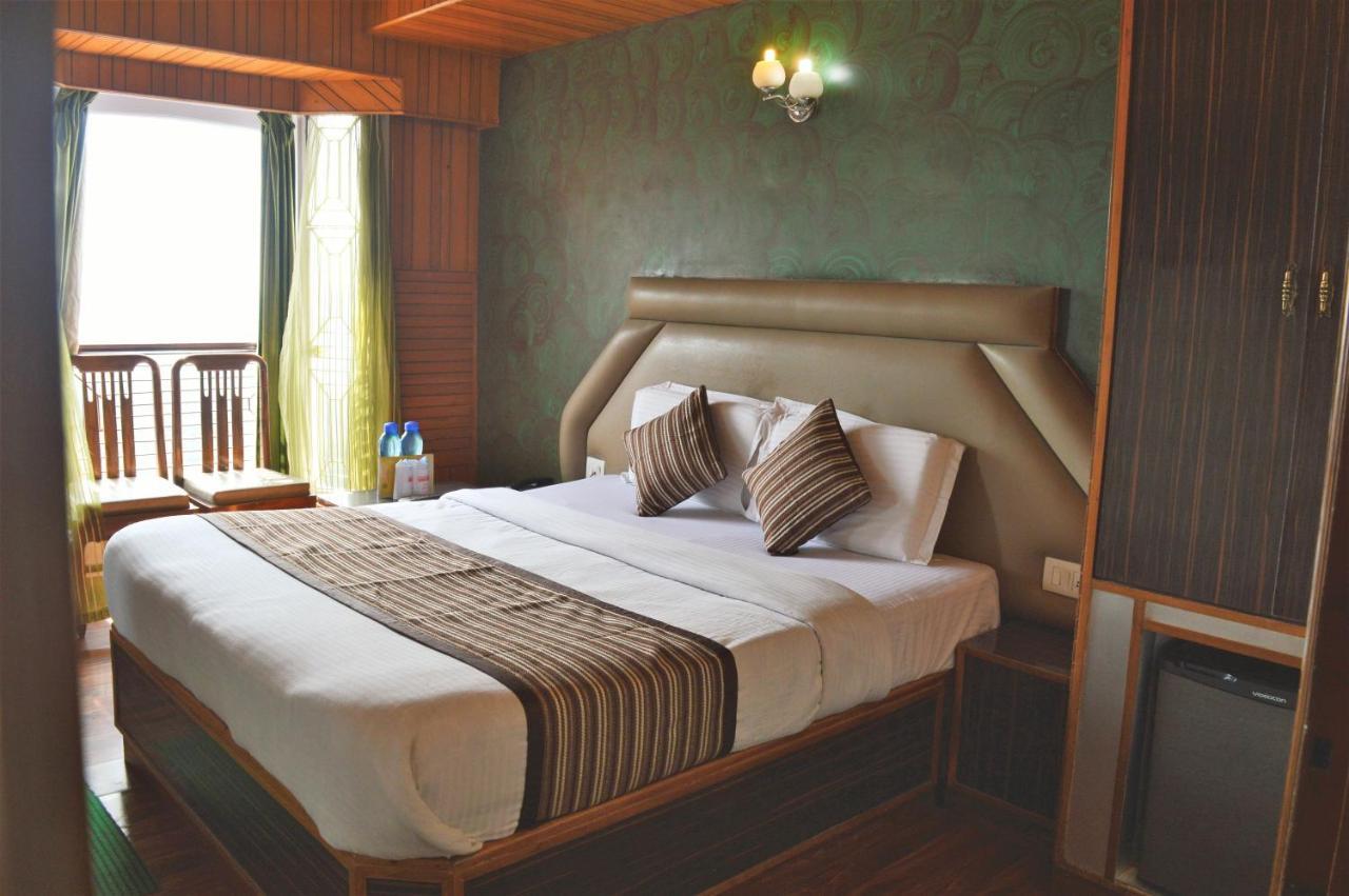 Hotel Sidharath Шимла Екстериор снимка