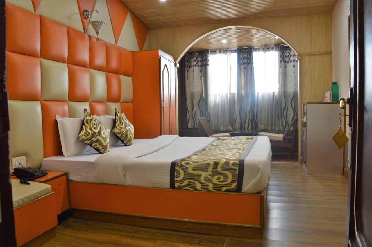 Hotel Sidharath Шимла Екстериор снимка